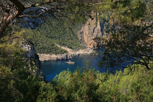 Maravillosa cala de Ibiza.