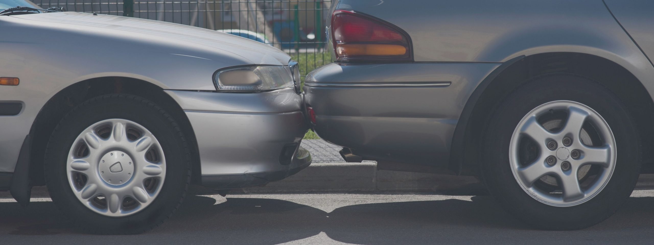 Alguien golpeó mi coche aparcado y la izquierda en Carolina del Sur 2023 -  ¿Qué hacer?